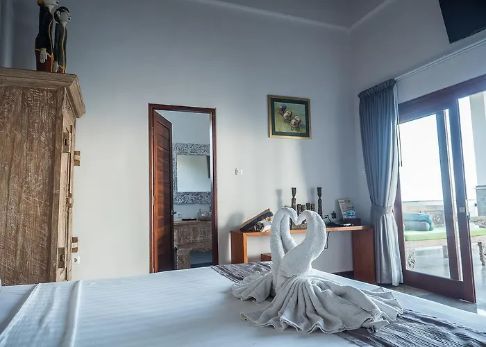 Amed Beach Villa