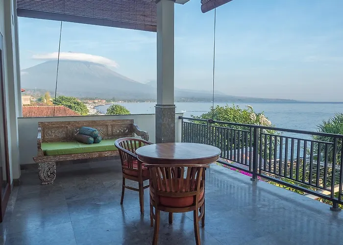 Amed Beach Villa