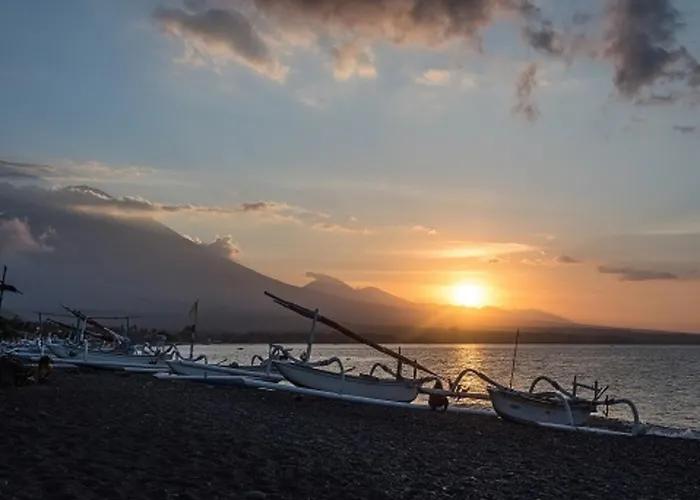 Amed Beach Villa